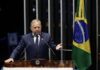 Izalci visita o comando da Polícia Militar e sai em defesa do Fundo Constitucional do DF