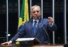 Izalci defende educação como política de Estado
